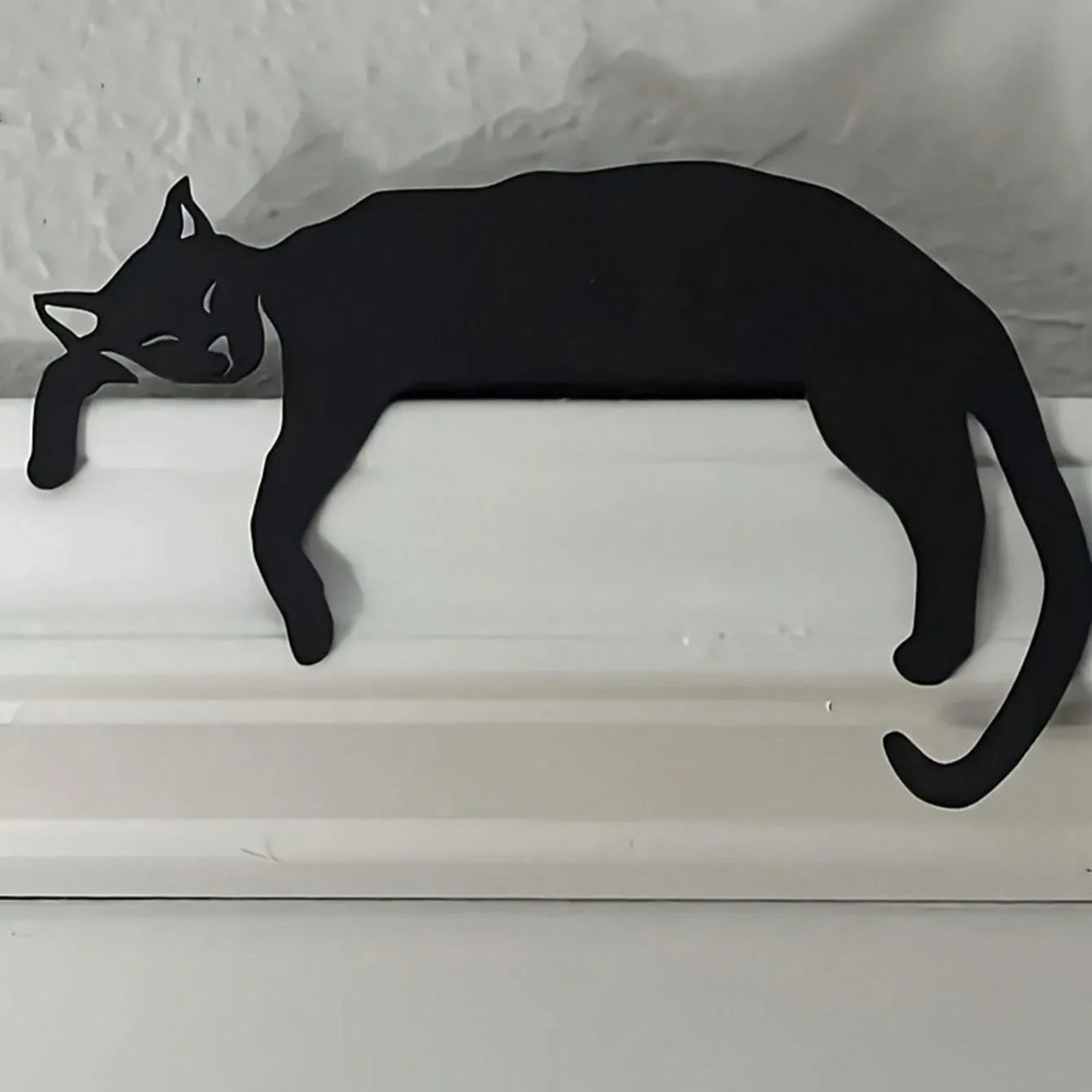 Black Cat Silhouette Metal Wall Sculpture | Living Room/Bedroom Decor | Halloween & Christmas Gift, Door Top Ornament