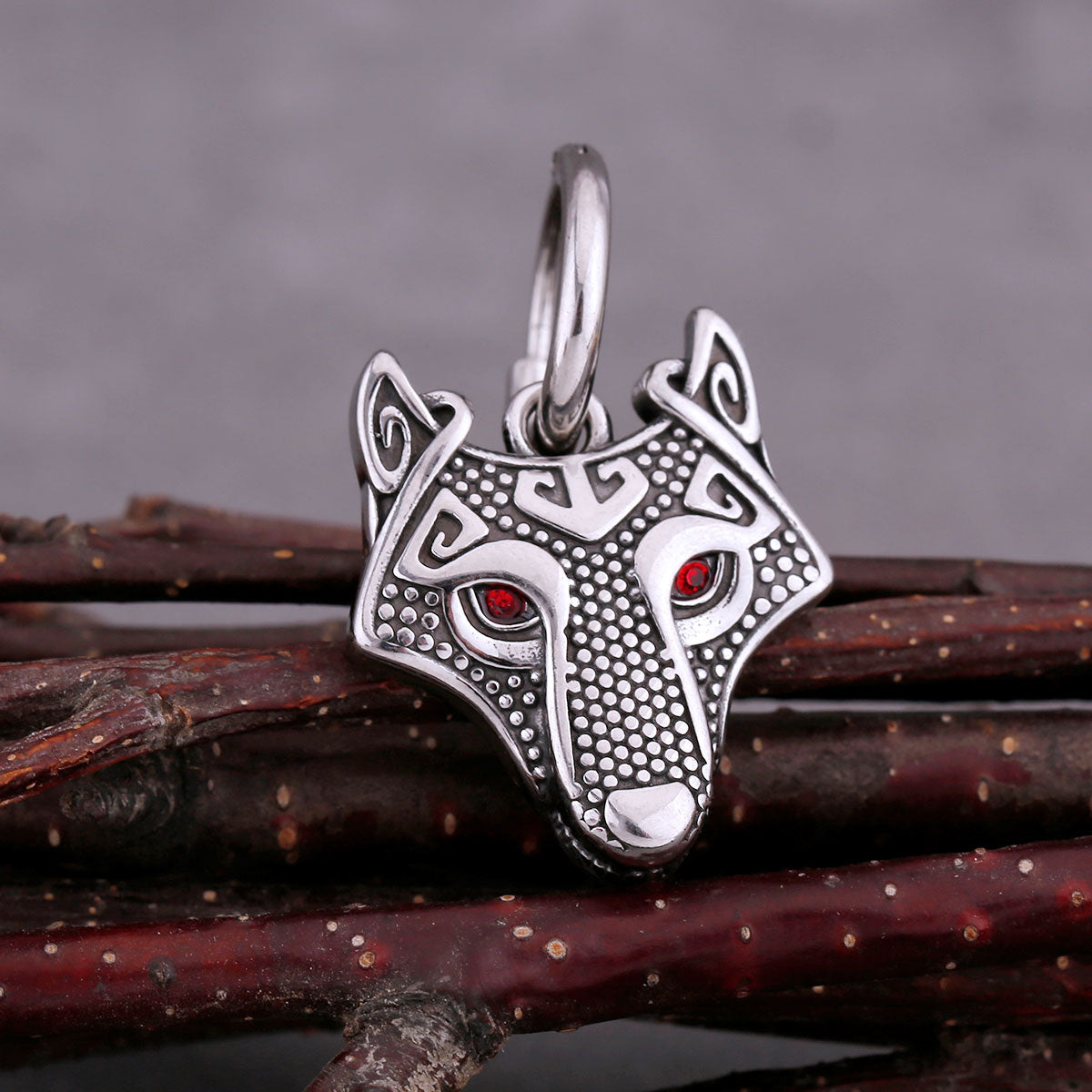 Vintage Vikings Wolf Drop Earrings For Men Fashion Celtic Rune Amulet Accessories Stainless Steel Hip Hop Biker Charm Jewelry