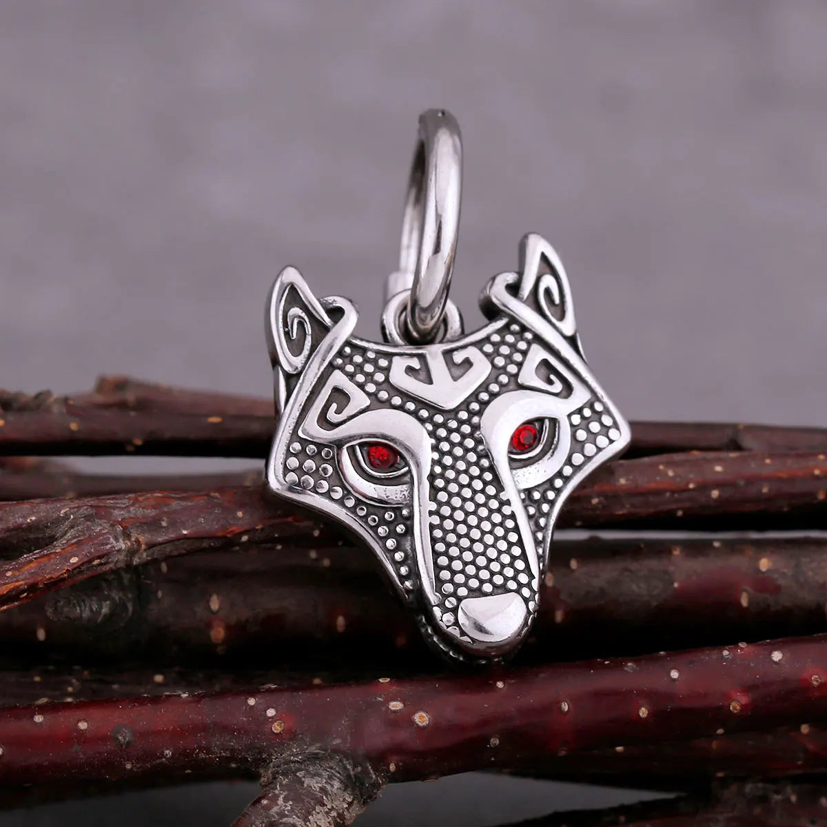 Vintage Vikings Wolf Drop Earrings For Men Fashion Celtic Rune Amulet Accessories Stainless Steel Hip Hop Biker Charm Jewelry