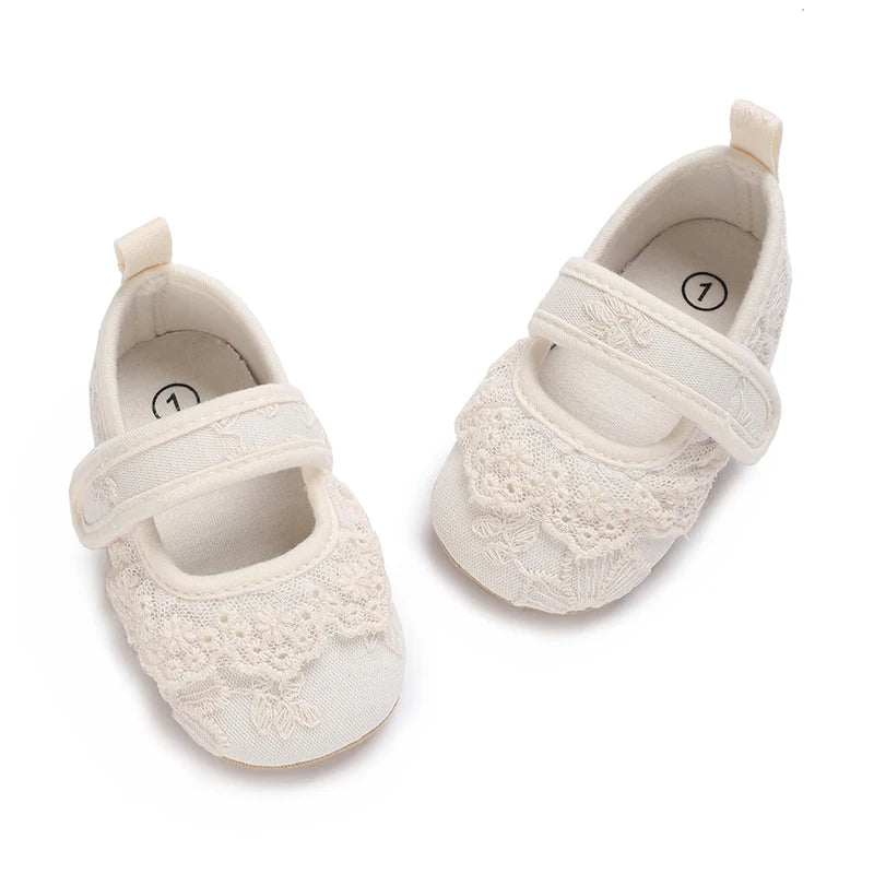 Cute Lace Baby Princess Shoes for Spring And Autumn 0-18M Infant Girls Anti-Slip Rubber Sole Bow Detail Anti-Slip Footwear