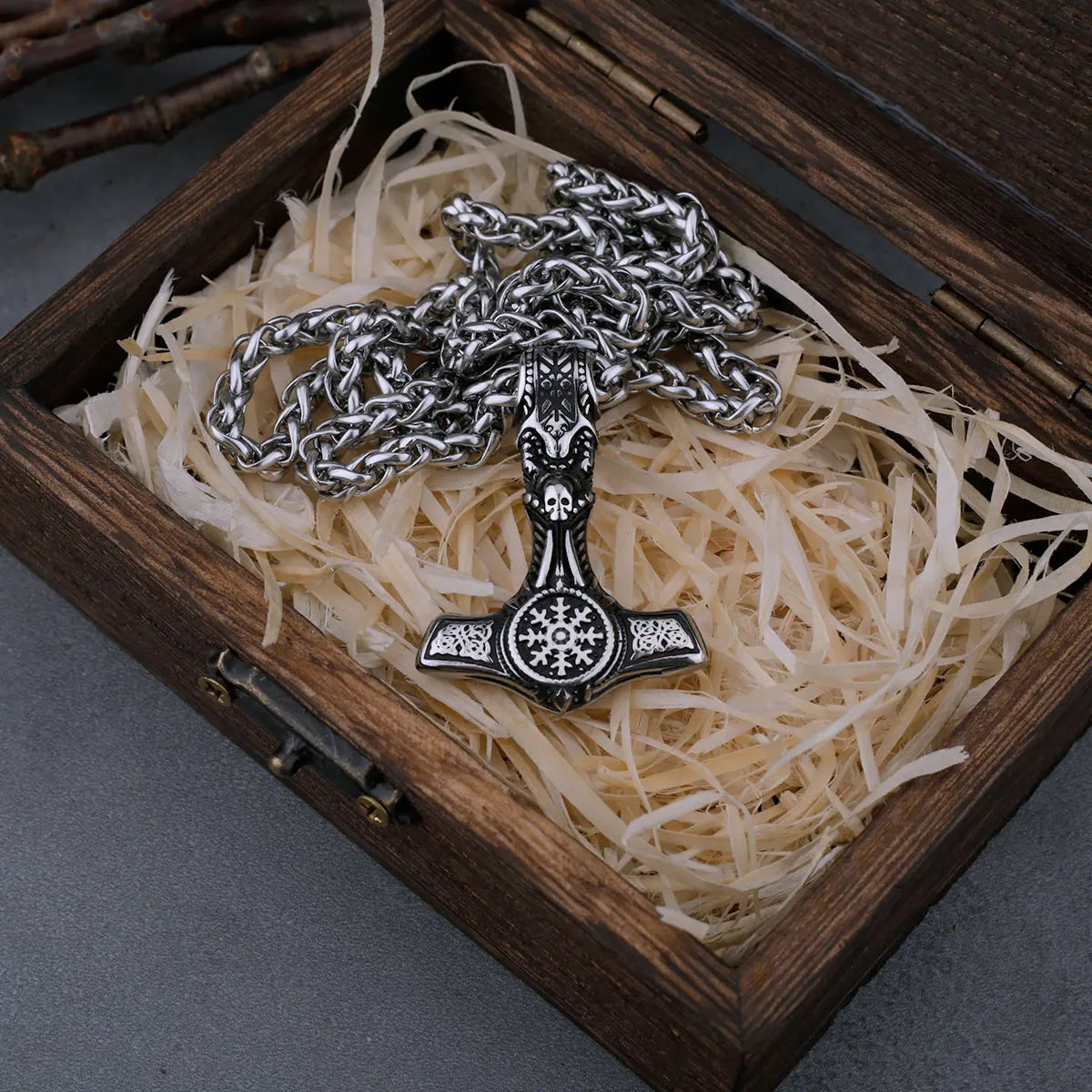 Vintage Viking Thor Mjolnir and Helm of Awe Skull Necklace Men's Charm Nordic Pendant Stainless Steel Jewelry As A Men's Gift