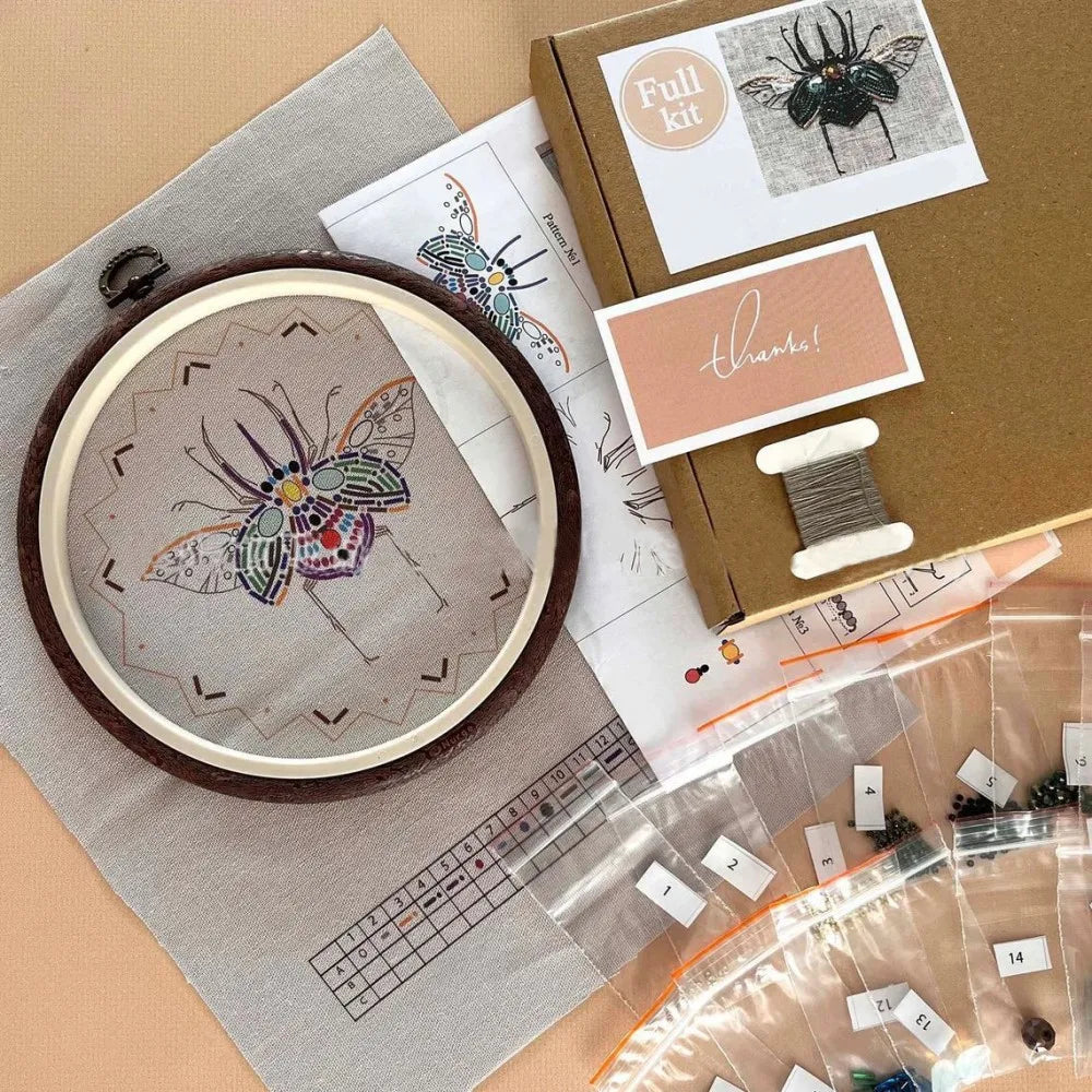 Insect Bead Embroidery DIY Craft Kit Cartoon Cross Stitch Insect Series Bead Embroidery Engraved Insect Pattern Set