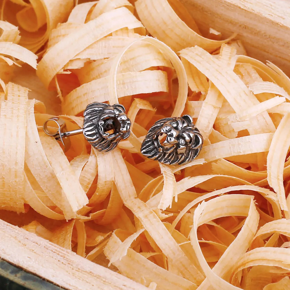 Fashion Animal Lion Stud Earrings For Men Stainless Steel Hip Hop Cool Street Style Earrings Punk Vintage Jewelry Gift