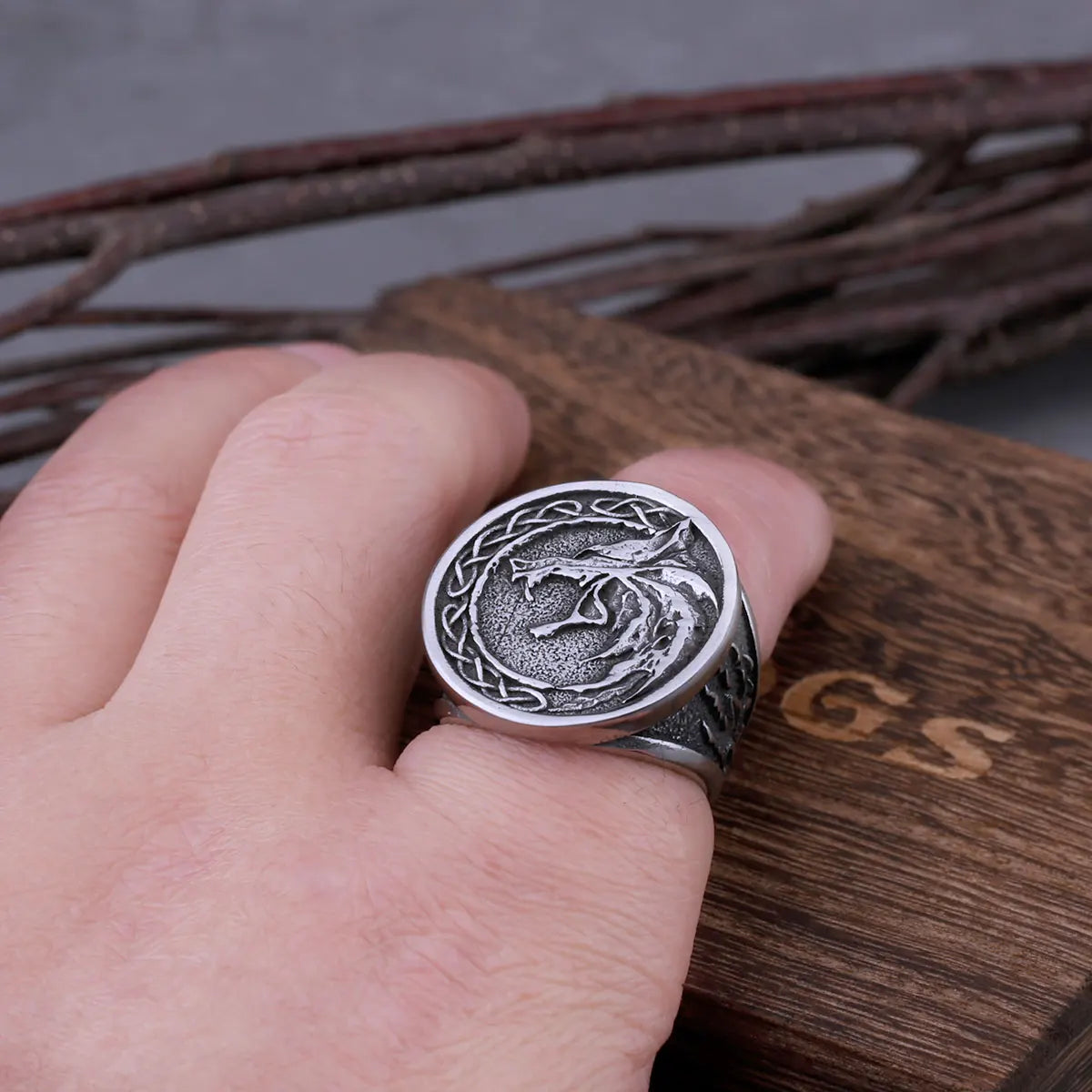 316L Stainless Steel Viking Animal Wolf Head Hunting Game Ring Man Hunter Wolf Claw Fashion Ring Punk Hip Hop Biker Jewelry Gift