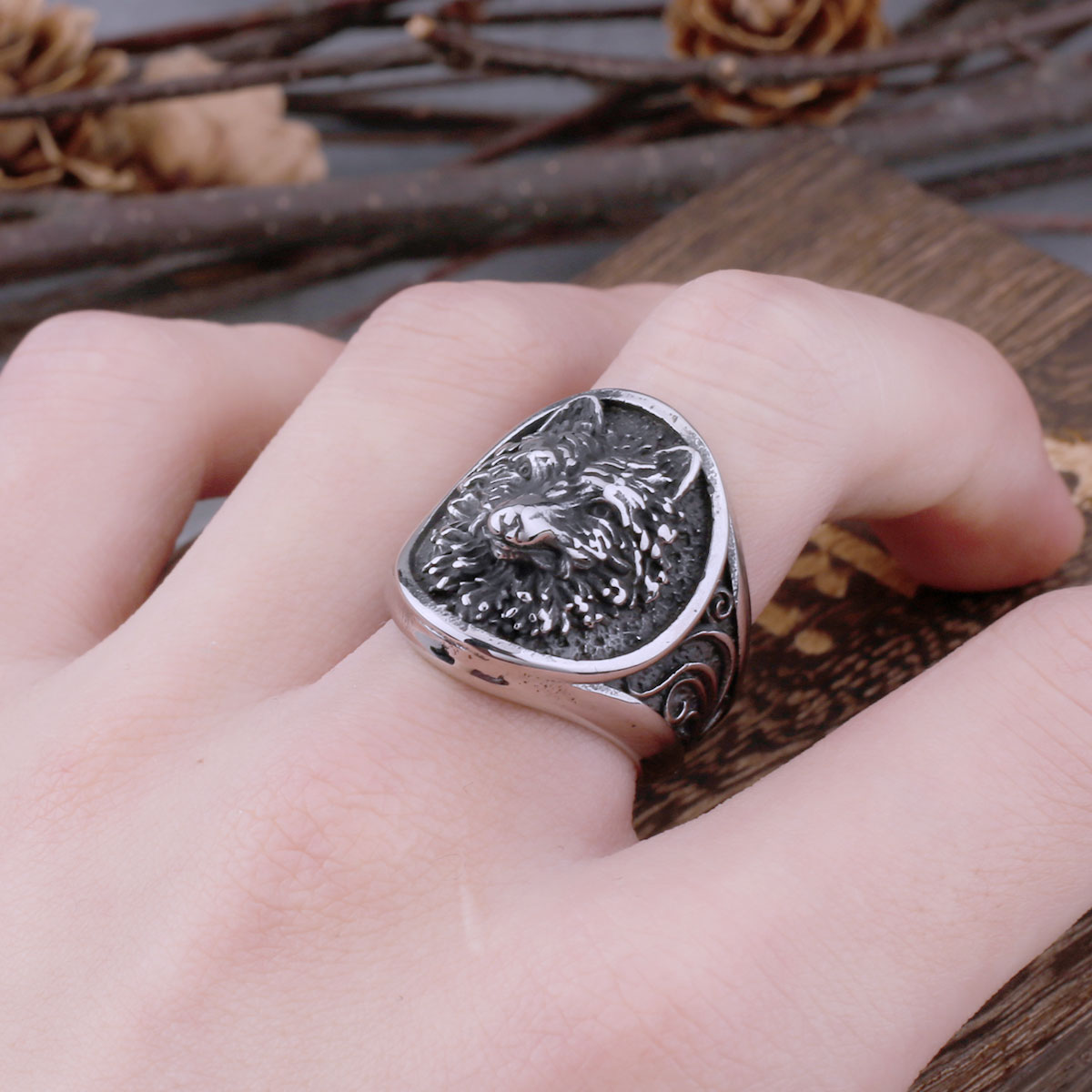 316L Stainless Steel Viking Never Fade Wolf Head Ring Ring Men's Hip Hop Vintage Ring Viking Wolf Jewelry with Wooden Box