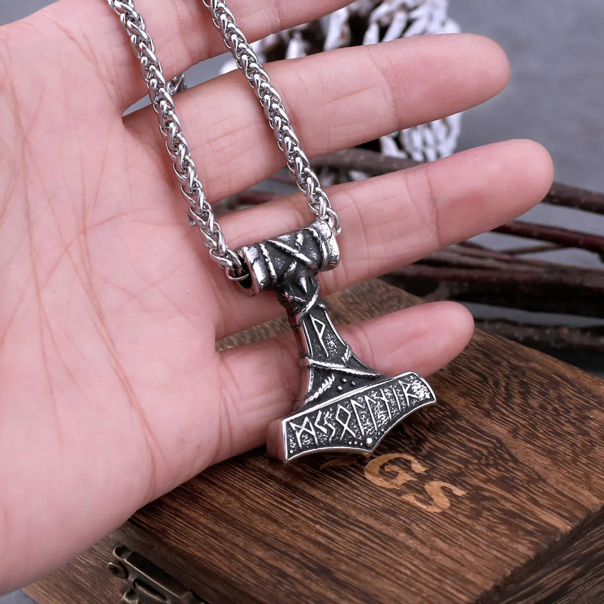 Vintage Nordic Vikings Anchor Odin Rune Necklace Men's Stainless Steel Fashion Mjolnir Hammer Pendant Necklace Punk Jewelry Gift