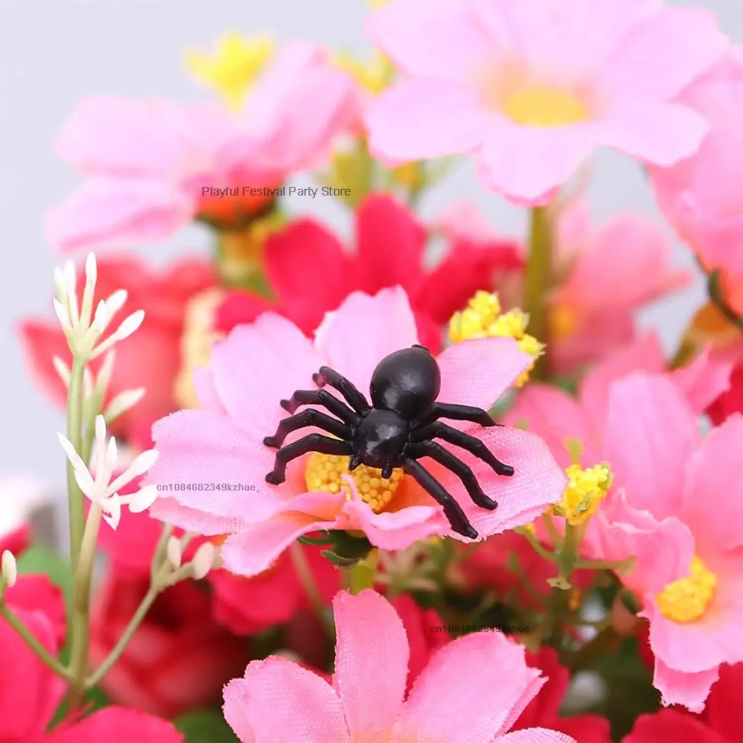 20/50pcs Halloween Spiders Decorations Small Black Plastic Spiders Haunted House Spider Decoration Simulation Tricky Decorations