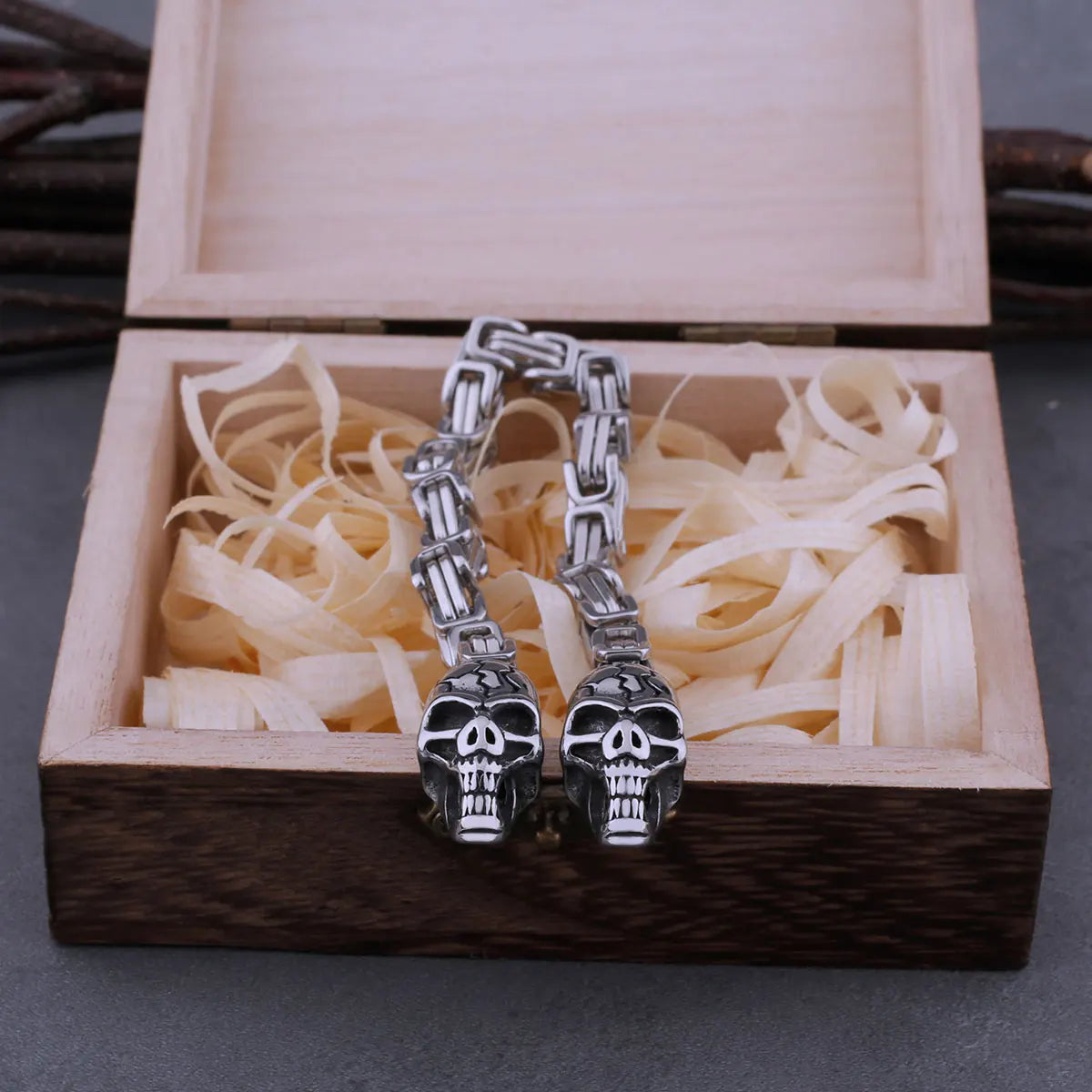 Men's Stainless Steel Skull Bracelet Fashion Boutique Hip Hop Biker Neo-Gothic Jewelry Gift with Wooden Box Dropshipping