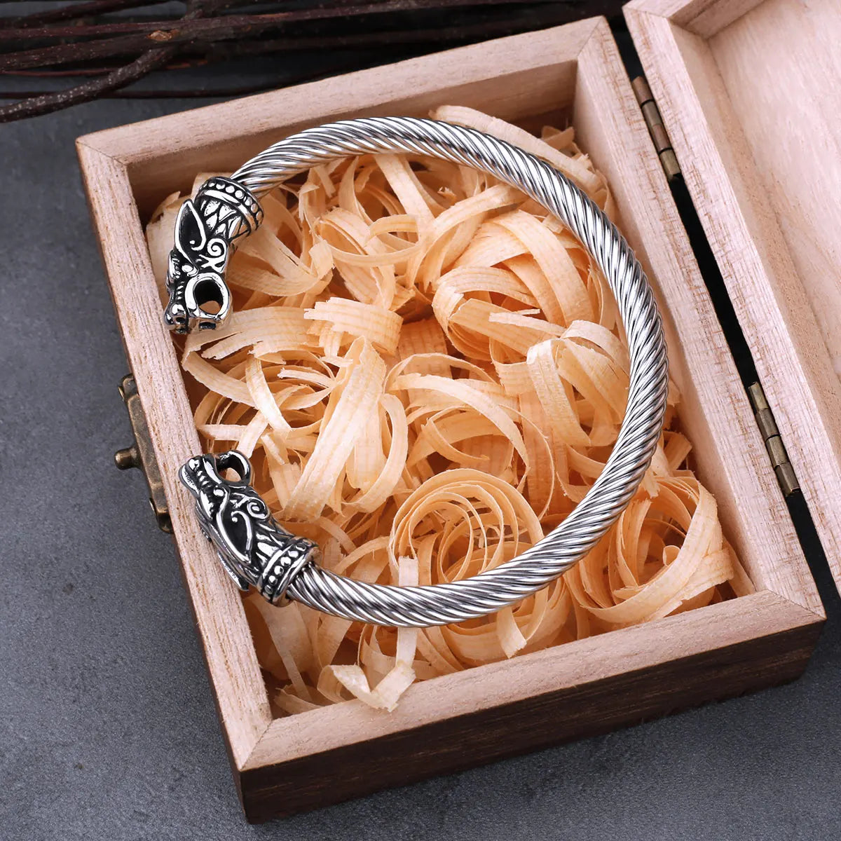 Stainless Steel Viking Faucet Bracelet for Men and Women Vintage Fashion Wristband Cuff Ring Nordic Male Jewelry As Gift