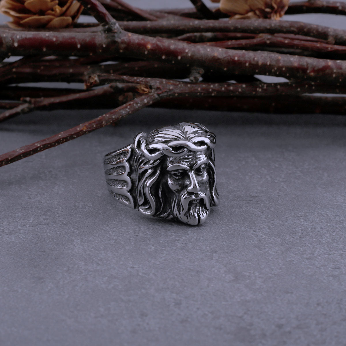Stainless Steel Vintage Jesus Head Ring Men's High Quality Fashion Punk Catholic Faith Cross Ring Religious Biker Jewelry Gift
