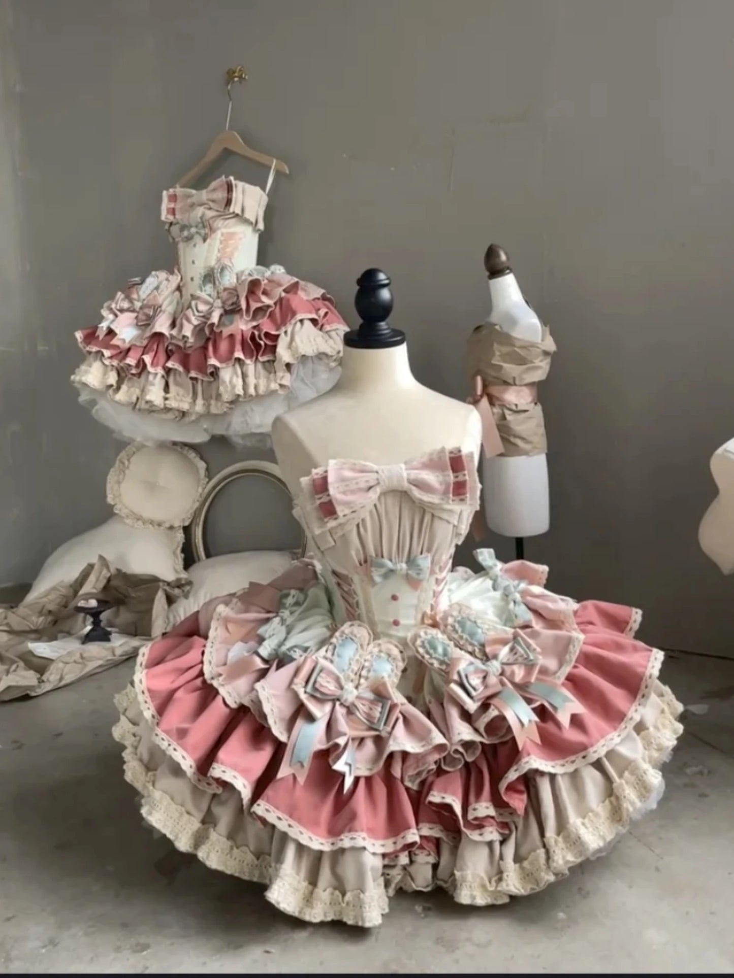 French Sweet and Cute Lolita Princess Sling Dress Summer New Girly Style Bow Slim Fit Puffy Cake Above Knee Ladies Lo Dresses