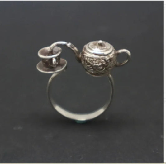 Personalised Creative Teapot Men's & Women's Tea Cup Ring Fashion Novelty Teapot Pouring Ring Holiday Party Jewelry Accessories