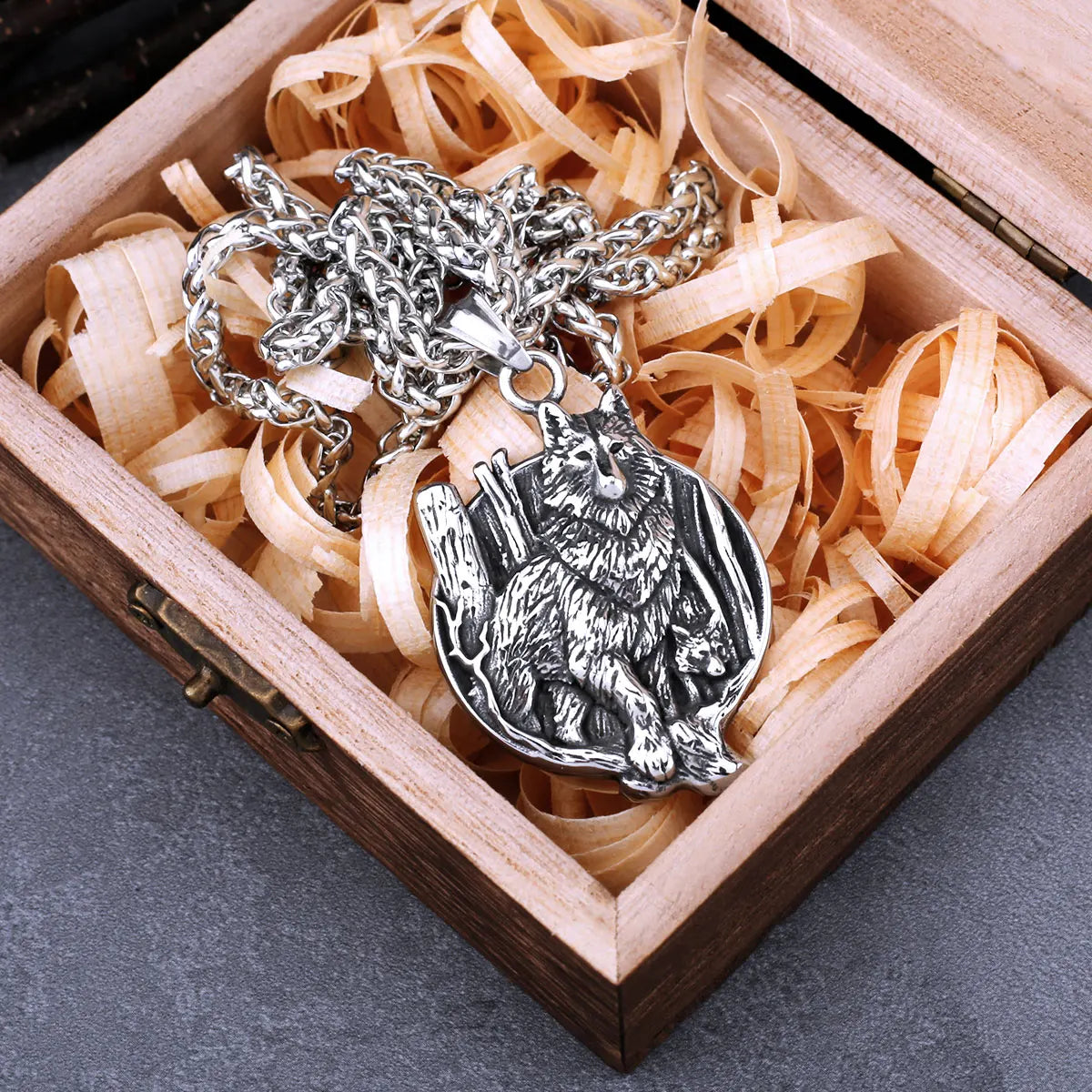 Stainless Steel Viking Wolf Head Vegvisir Compass Necklace Men's Fashion Charm Biker Punk Pendant Necklace Odin Amulet Jewelry