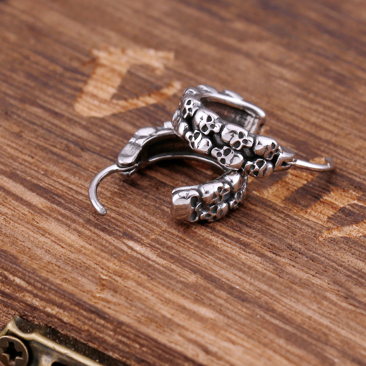 Gothic Fashion Skull Earrings For Men Hip Hop Rock Biker Accessories Punk Boys Vintage Stainless Steel Skeleton Cool Jewelry