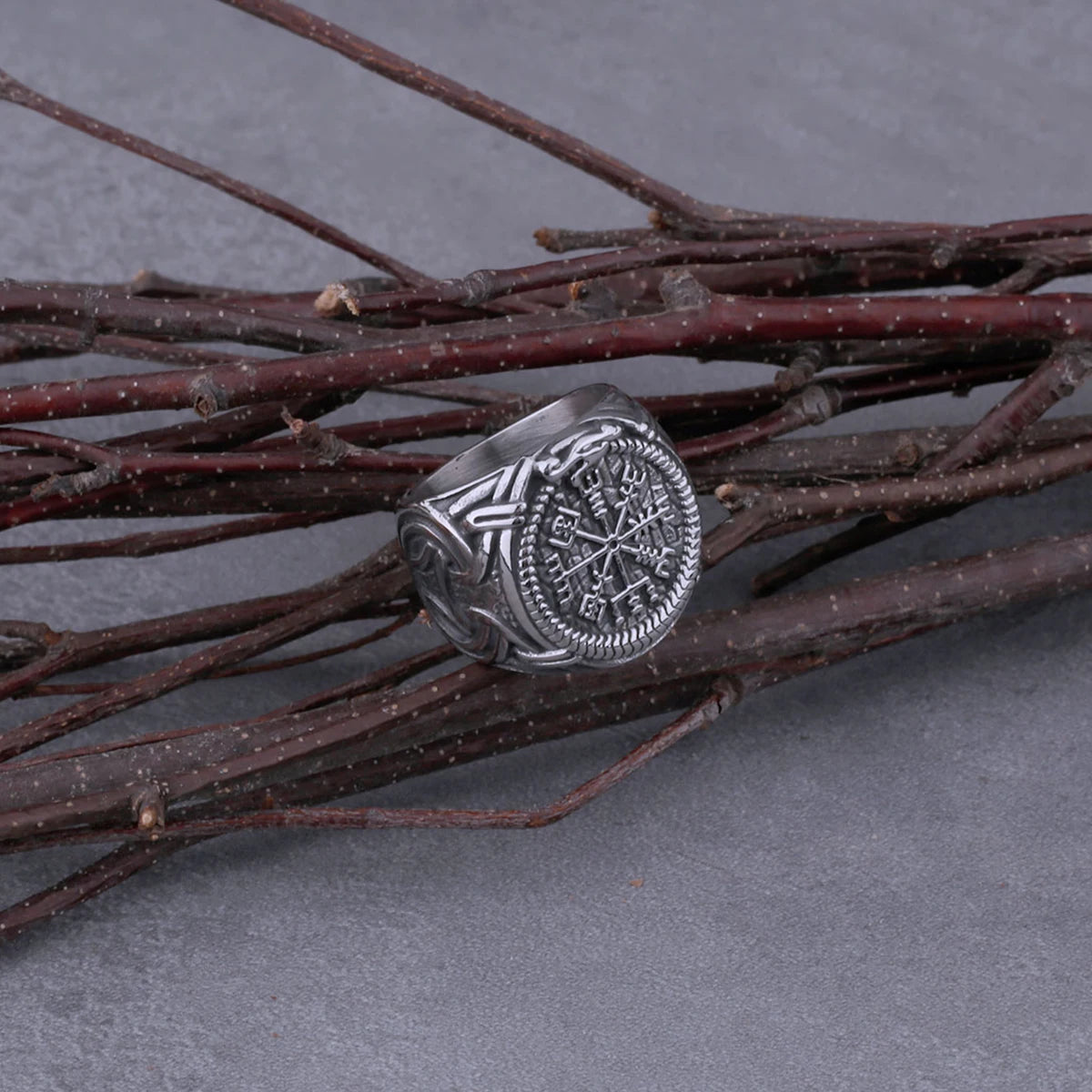Men's Stainless Steel Viking Road Sign Compass Dragon Ring Ring Odin Rune Animal Hip Hop Viking Ring Jewelry as Men Gift