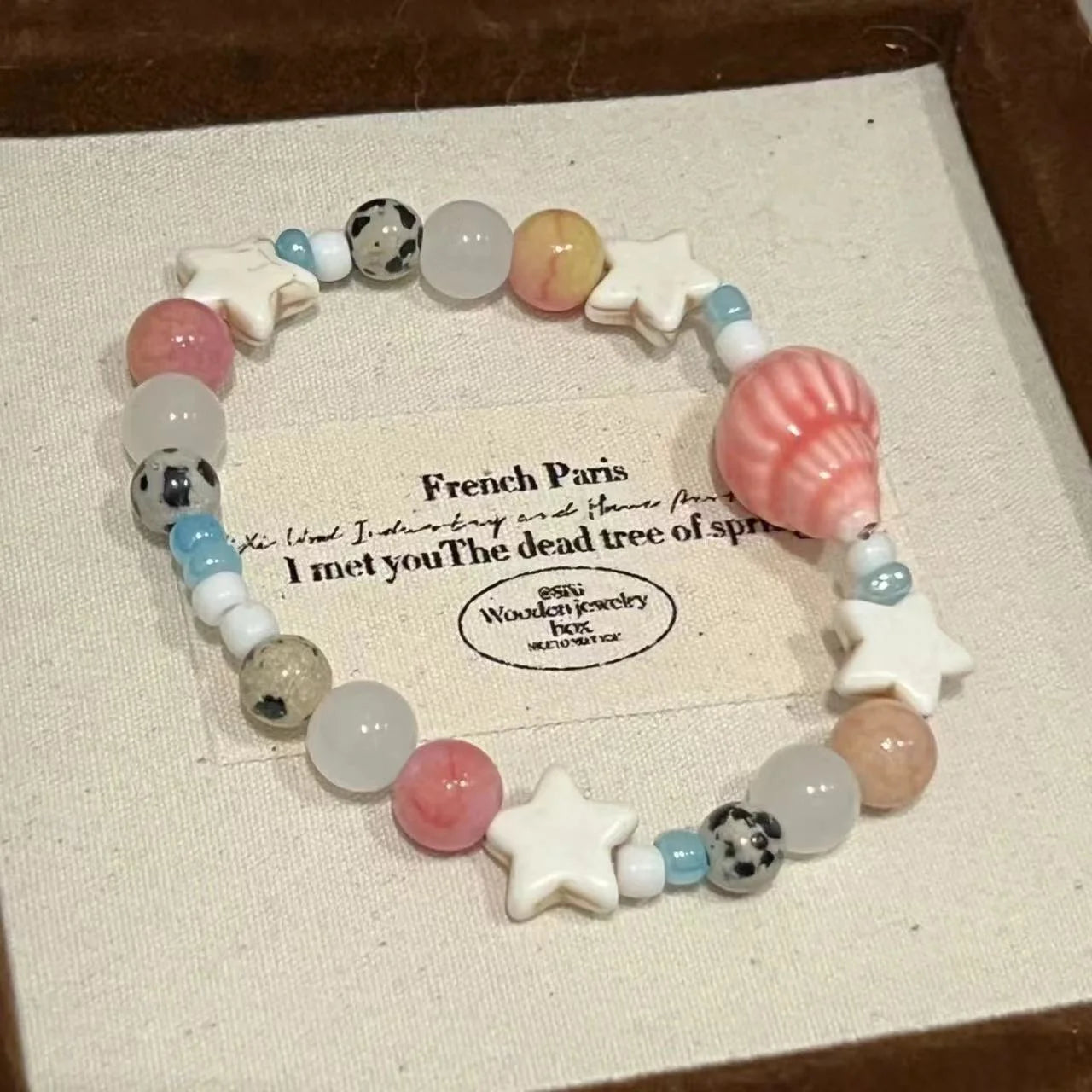 Bohemian Conch Starfish Shells Beaded Bracelets for Women Girls Boho Style Shell Beaded Beach Bangles Jewelry Gift Adjustable