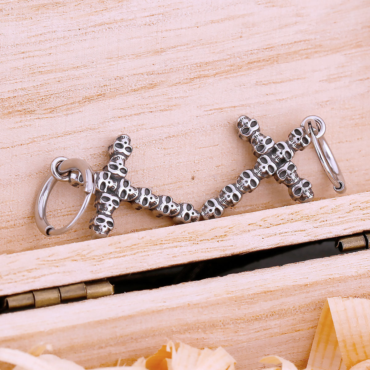 Gothic Skull Cross Drop Earrings For Men Stainless Steel Hip Hop Rock Band Cool Earrings Fashion Vintage Punk Jewelry As Gift