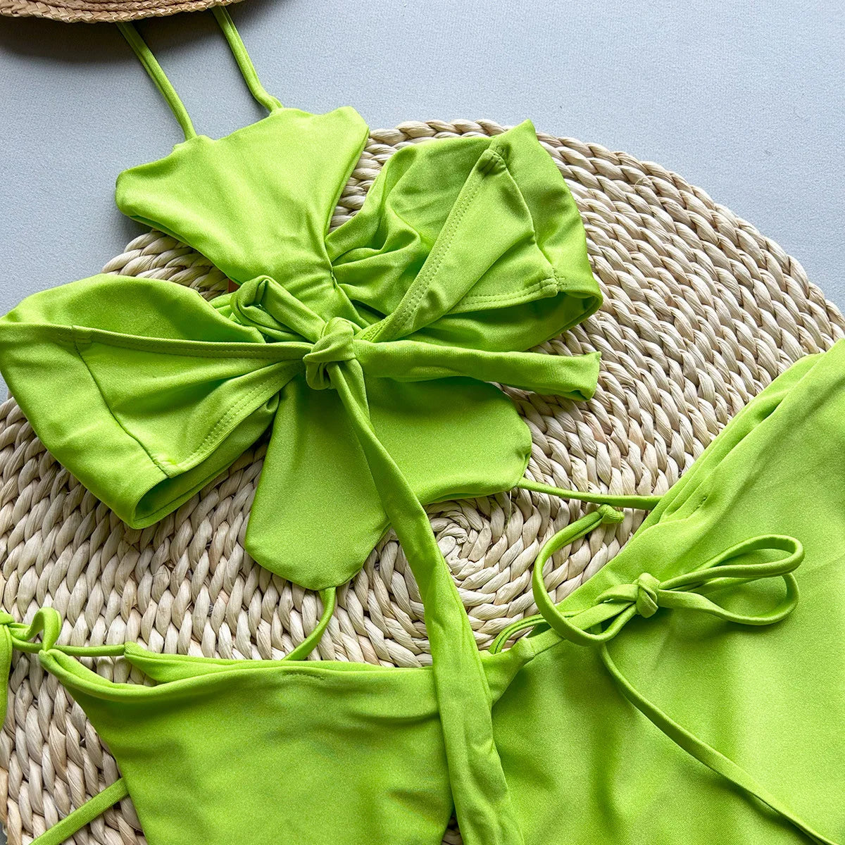 Sexy Green 3D Floral Bikinis Sets Women Halter Push Up Pleate Skirt 3 Piece Swimsuit 2025 Beach Bathing Suit Thong Swimwear