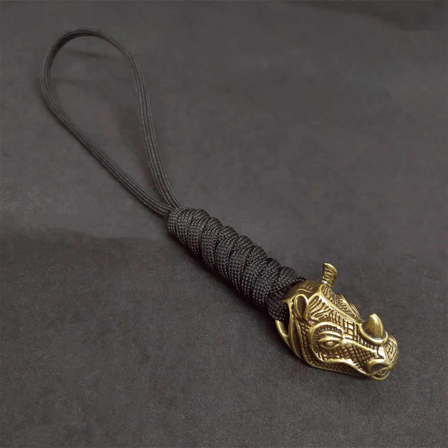 Rhino Avatar Retro Brass Ornaments Men's and Women's Key Ring Gifts Bag Knife Rope Pendant Crafts Accessories Handmade Keychain