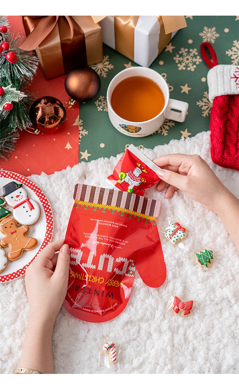 LBSISI Life 25pcs Ball Shape Christmas Gift Bag For Candy Chocolate Cookie Nougat Biscuit Packing Gift Tree Santa Zipper Bags