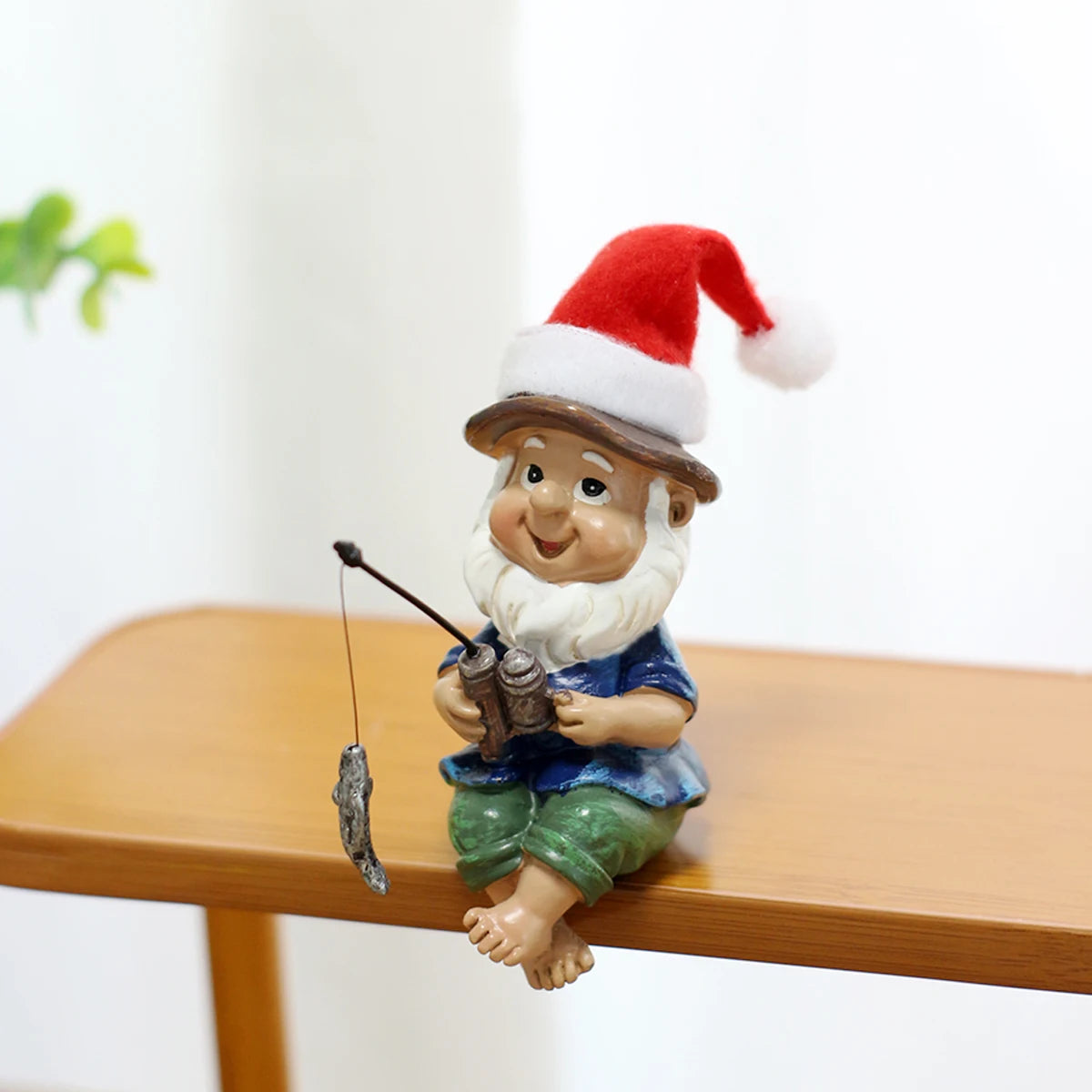 1 Christmas fishing dwarf, creative Christmas home decoration, fun Christmas hat dwarf, Christmas gift, resin crafts