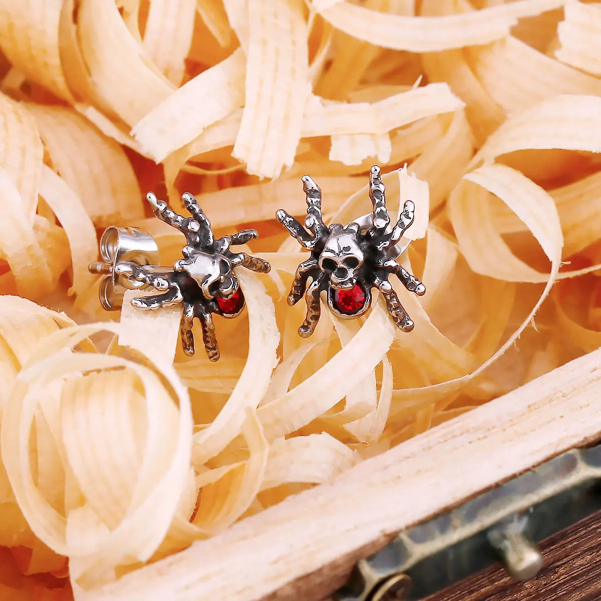 Gothic Spider Zircon Skull Stud Earrings Men Women Stainless Steel Hip Hop Biker Animal Earrings Fashion Party Jewelry