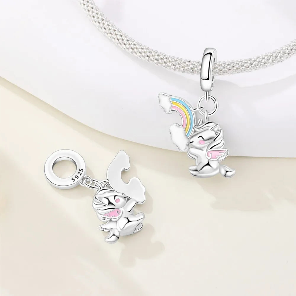 New 925 Sterling Silver Embracing the Rainbow Unicorn Pendants Bracelet Charms Fit Jewelry Party Beads DIY Fine Gifts Accessory