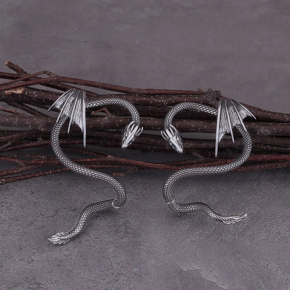 Creative Design Dragon Clip Earring Women Fashion Stainless Steel Animal Wing Non-piercing Ear Cuff Wedding Party Jewelry Gift