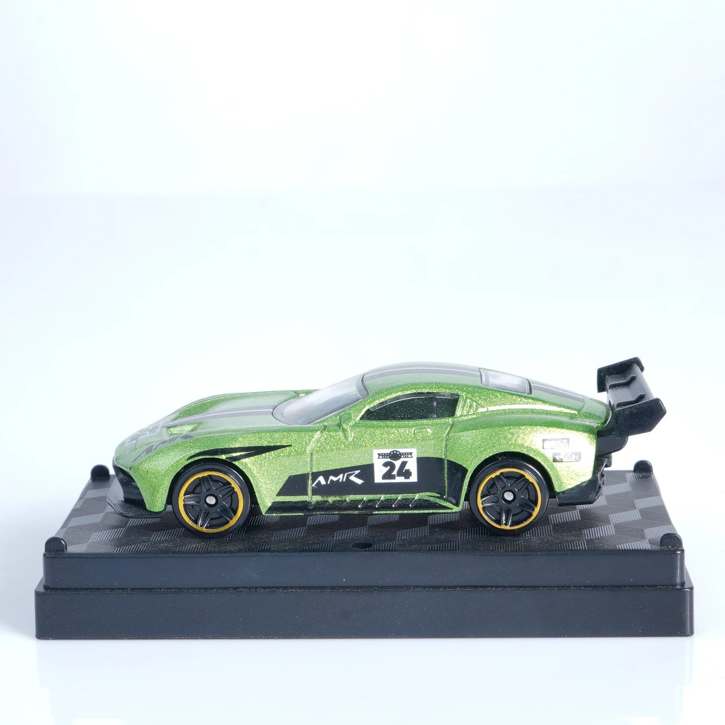1:64 Novel Racing Sports Alloy Die-Cast Model Metal Car Children's Toy Ornament Collection Display Decoration Christmas Gift for Boys Realistic Details Cost-Effective