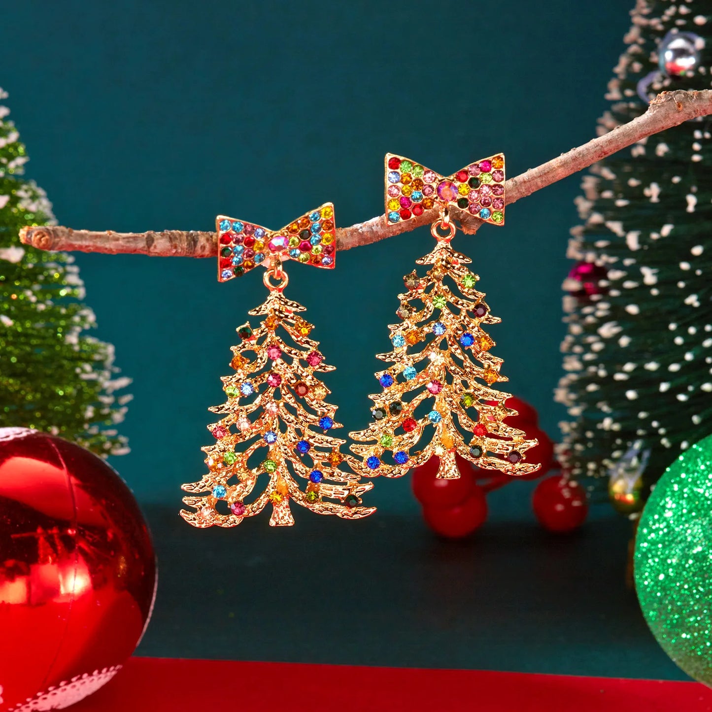 Fashion Gold Color Christmas Tree Earrings with Zircon Crystal Star Stud Dangle Xmas Jewelry for Women Party Gift