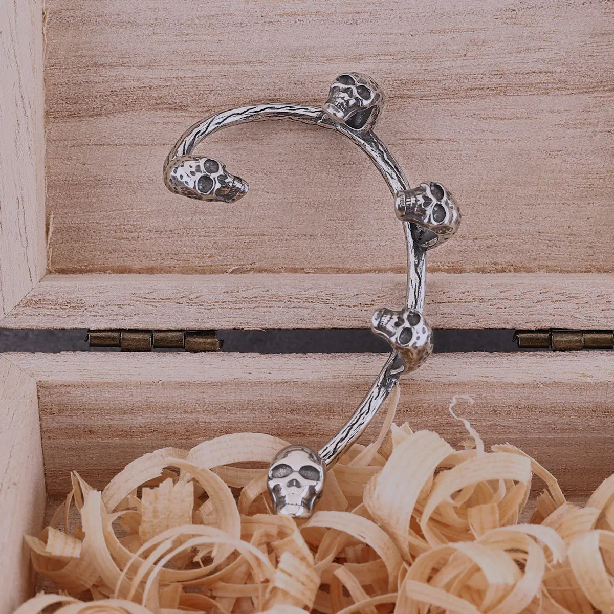 Gothic Women Pensonality Skull Clip Earring Wedding Masquerade Elf Ear Jewelry Girls Non-piercing Cuff Earring Gift