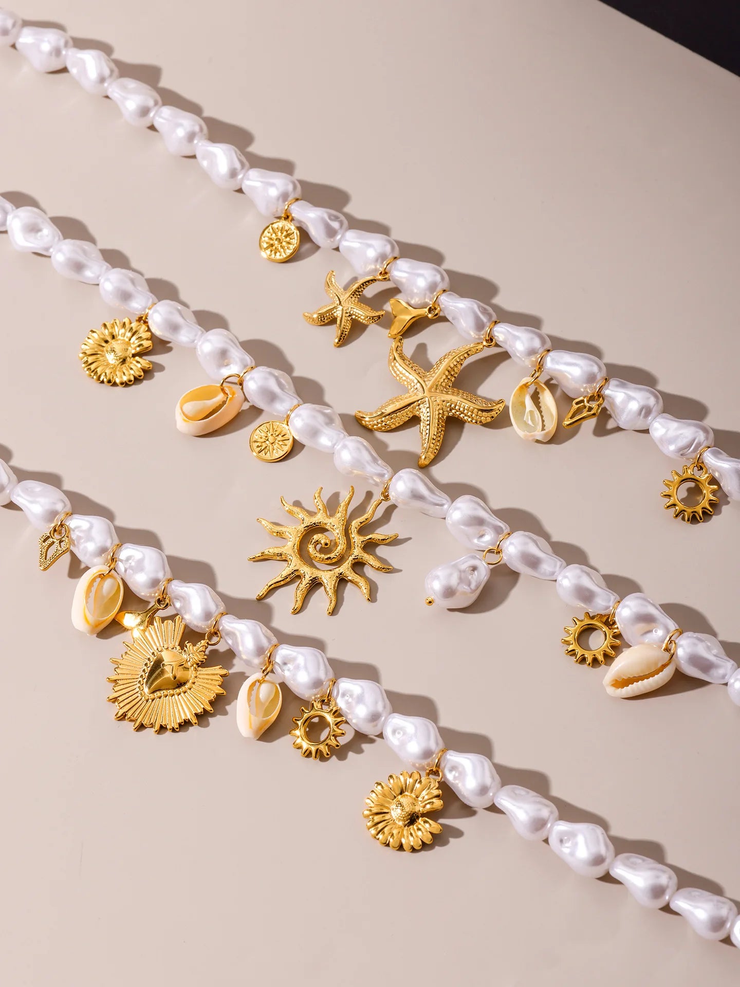 Summer Stainless Steel Gold Plated Sunshine Pendant Necklace for Women Sea Shell Chain Luxury Jewelry Gift