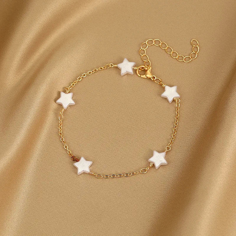 Exquisite Boho Candy Color Heart Shaped Crystal Bracelet for Women Fashion Charm Zircon Butterfly Pearl Metal Chain Bracelets