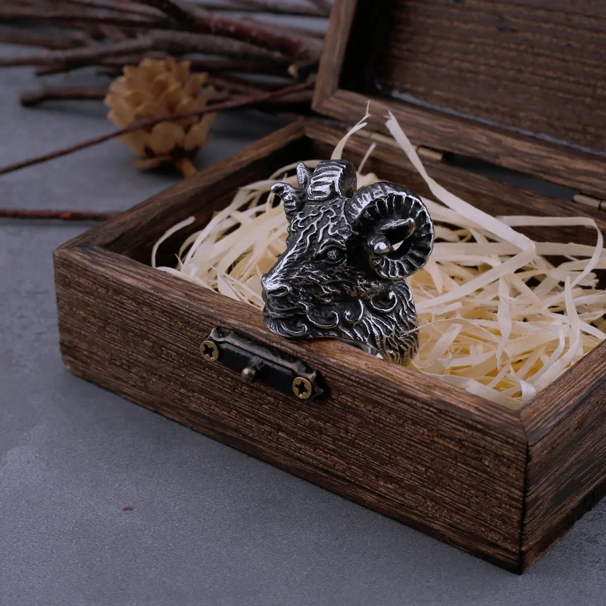 316L Stainless Steel Vintage Goat Sheep Animal Rings Men's Fashion Hip Hop Biker Rings Animal Jewelry Birthday Creative Gifts