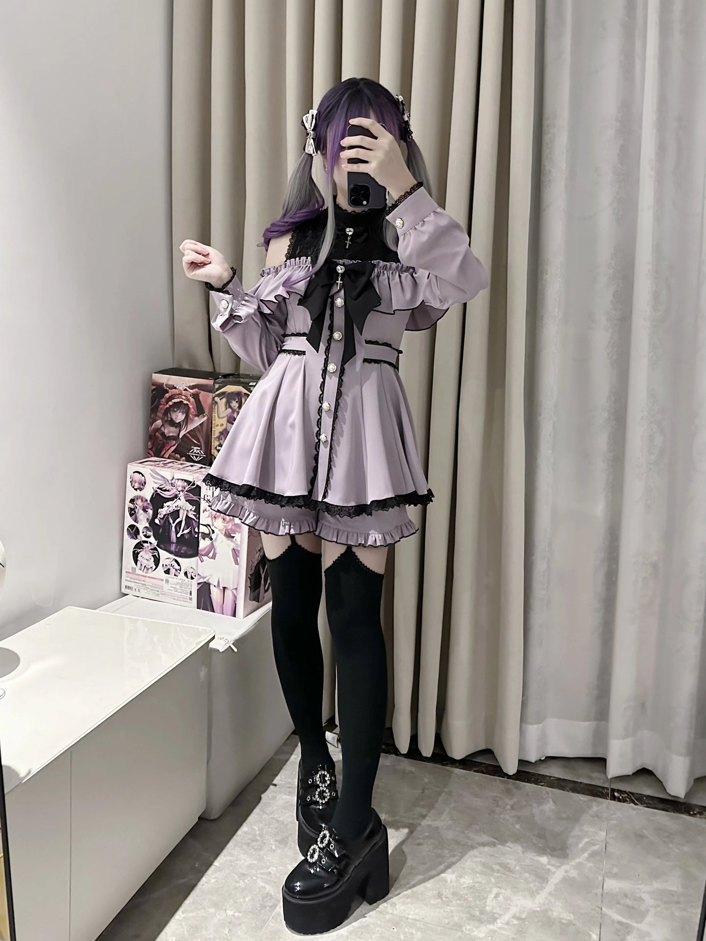 Japanese Mass-produced Off-the-shoulder Lace Splicing Long-sleeved Bow Shirt Dress and Shorts 2 Piece Dress Set Lolita Outfits