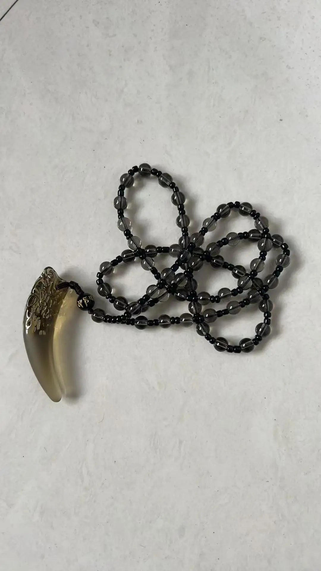 Retro Ice Obsidian Wolf Tooth Pendant for Men Couple Necklace Natural Energy Stone Crystal Amulet Sweater Chain Necklace Jewelry