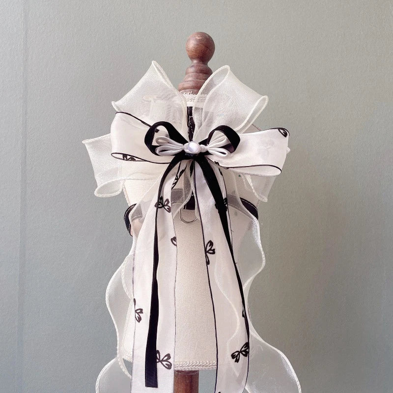 New Pet Cat Dog Traction Suit Fashion Luxury Flowers Bow lace Chest Back Traction Rope Advanced Flower Clothes Dog Walking Rope