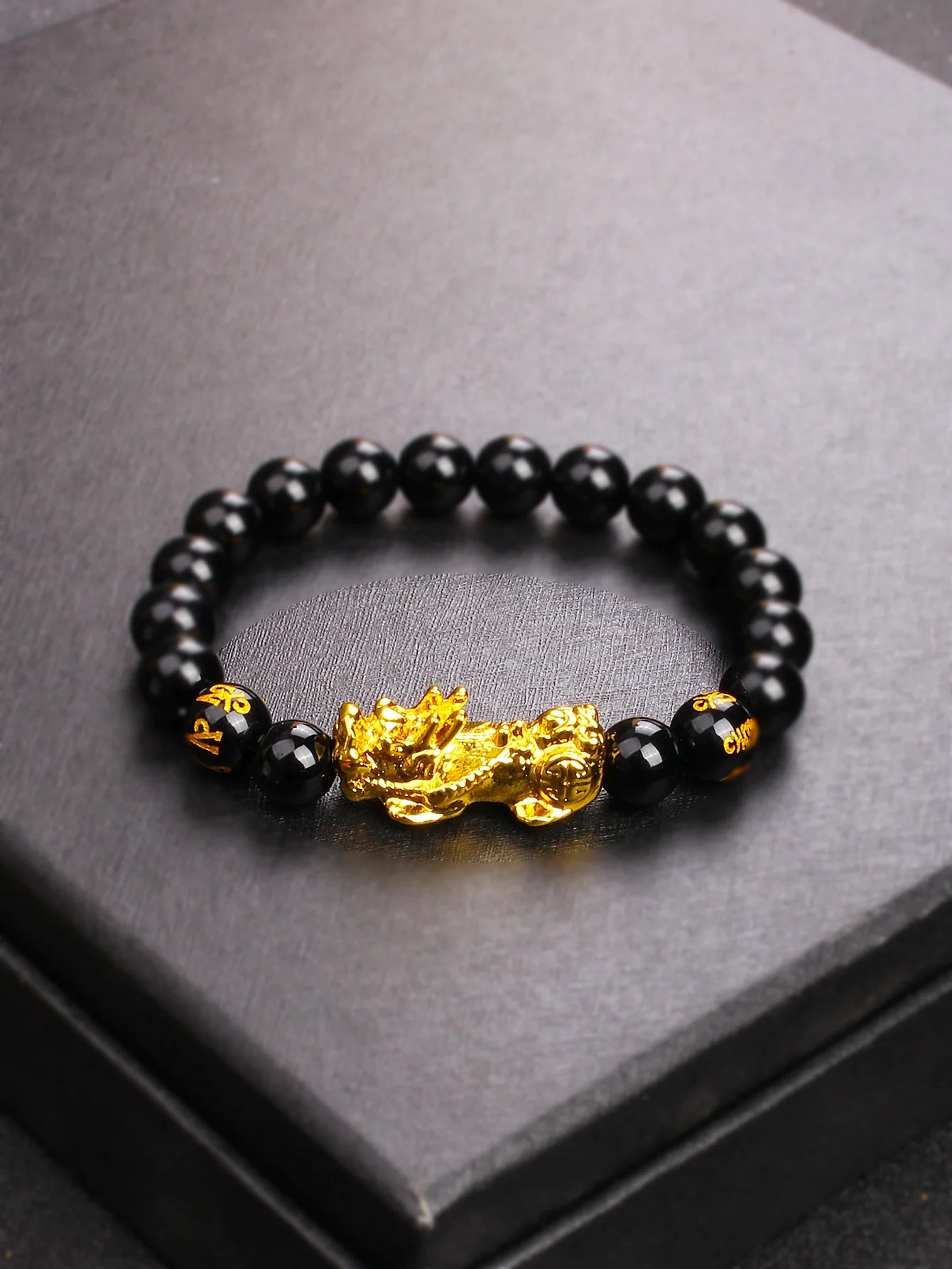 Feng Shui Black Obsidian Wealth Bracelets Men Color Changed Pi Xiu Bracelets Women 10mm Dragon Mantra Bead Bangle Lucky Jewelry
