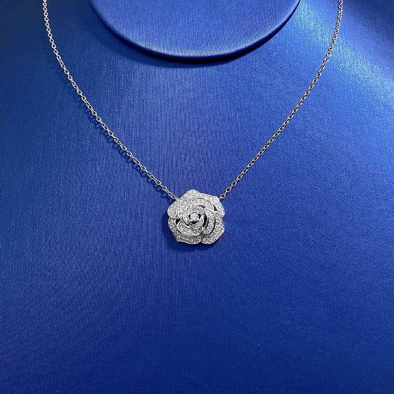Classic Flower Moissanite Diamond Pendant 100% Real 925 Sterling Silver Wedding Pendants Necklace For Women Chocker Jewelry