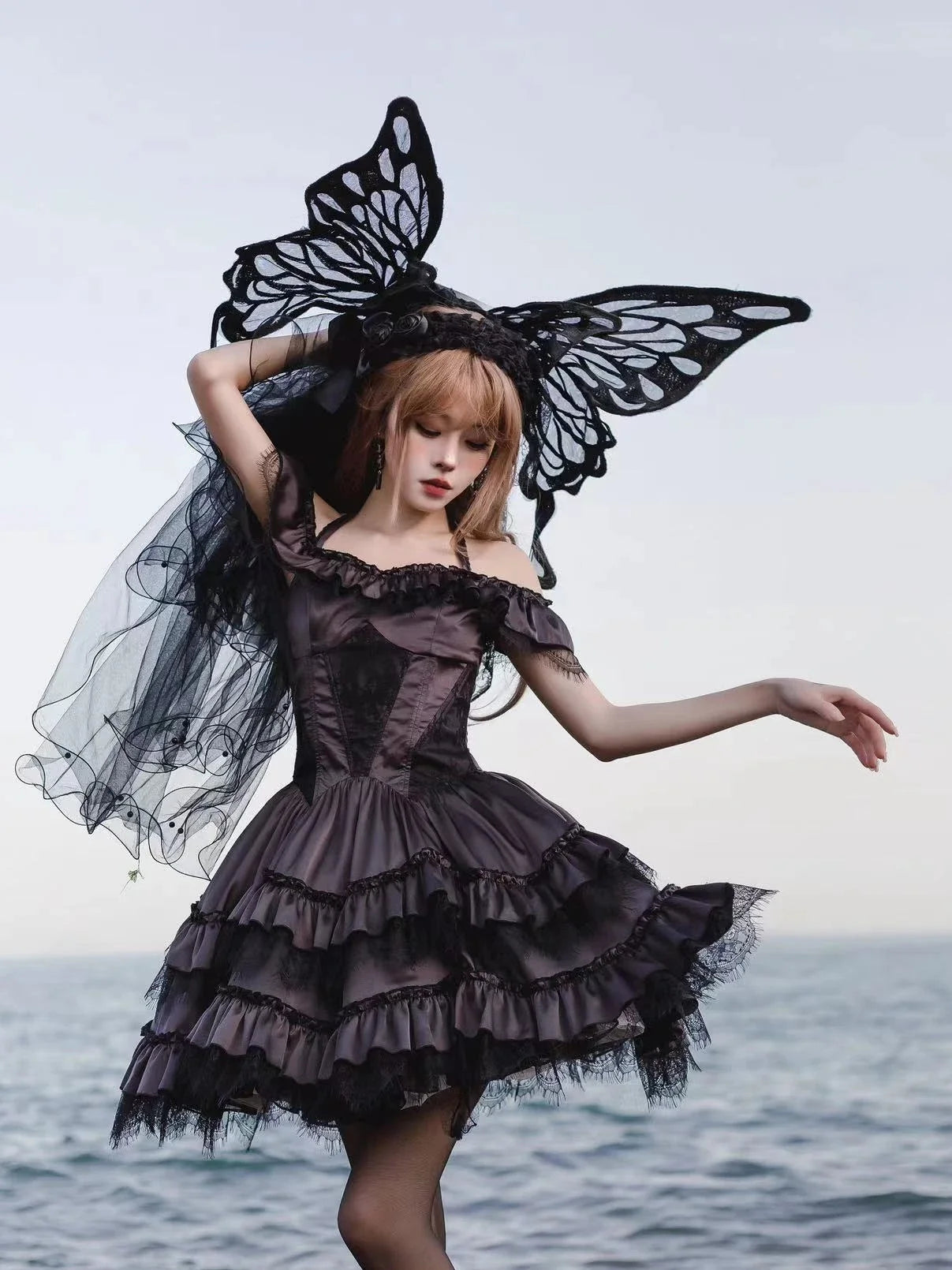 Handmade Black White Butterfly Wings Can Back Wear Lolita Mesh Back Decoration for Party Photo Props Girl Womens Butterfly Clips