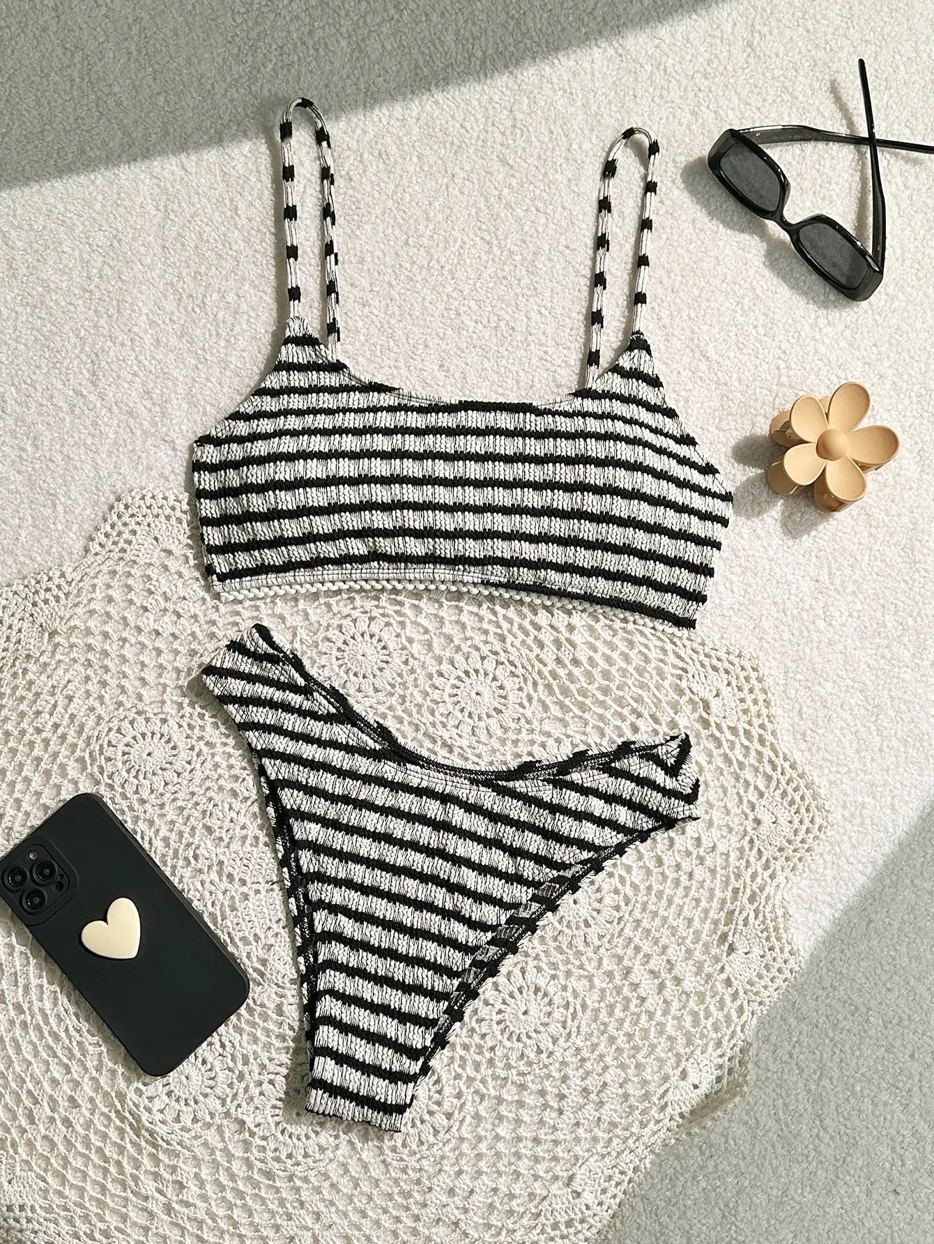 Sexy Black Striped Bikinis 2024 Women Halter Pleate Push Up Micro Swimsuit Brazilian Beach Bathing Suit Holiday Thong Swimwear
