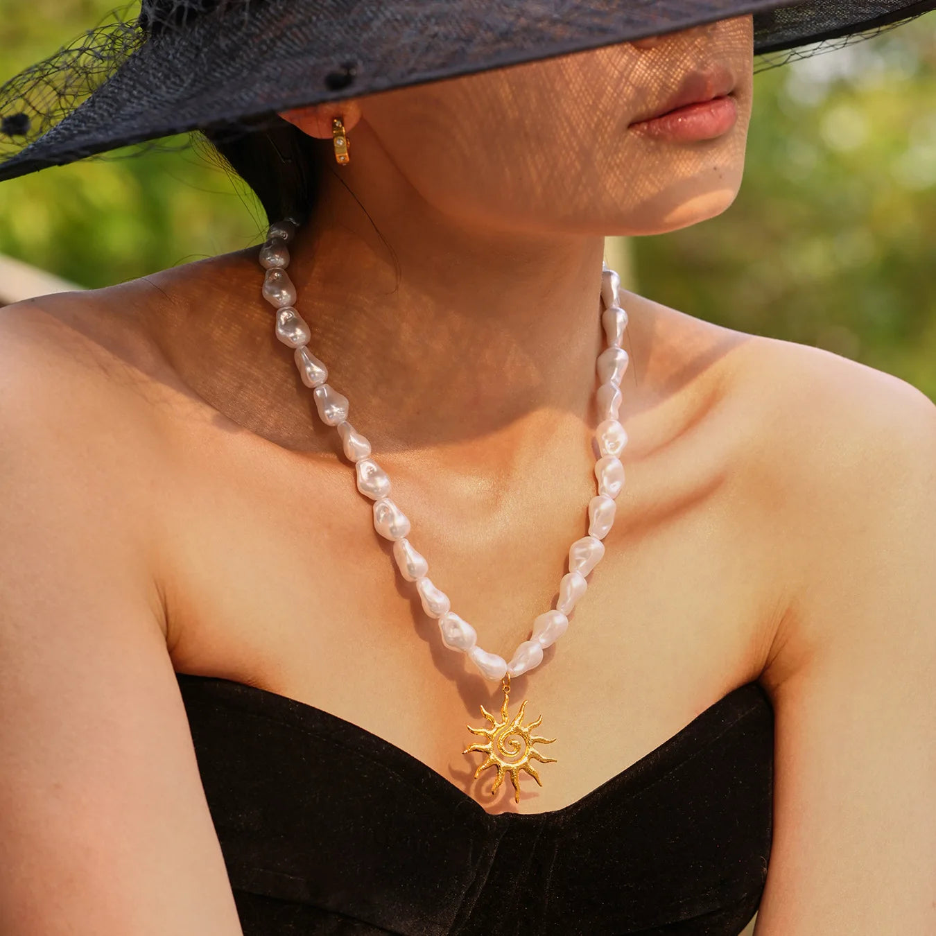 Summer Stainless Steel Gold Plated Sunshine Pendant Necklace for Women Sea Shell Chain Luxury Jewelry Gift