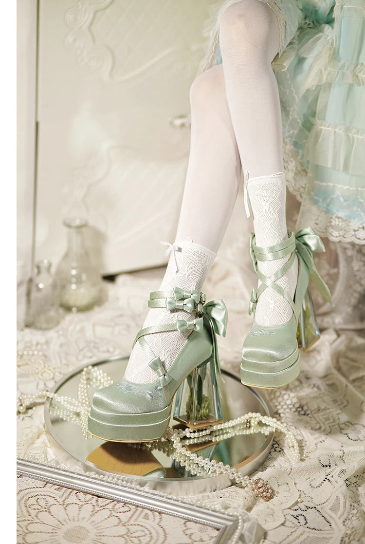 Original Lolita High Heels Elegant Ladies Camellia Embroidery Sweet Bow Satin Mary Jane Shoes Cos Shoes Women's Chunky Heels