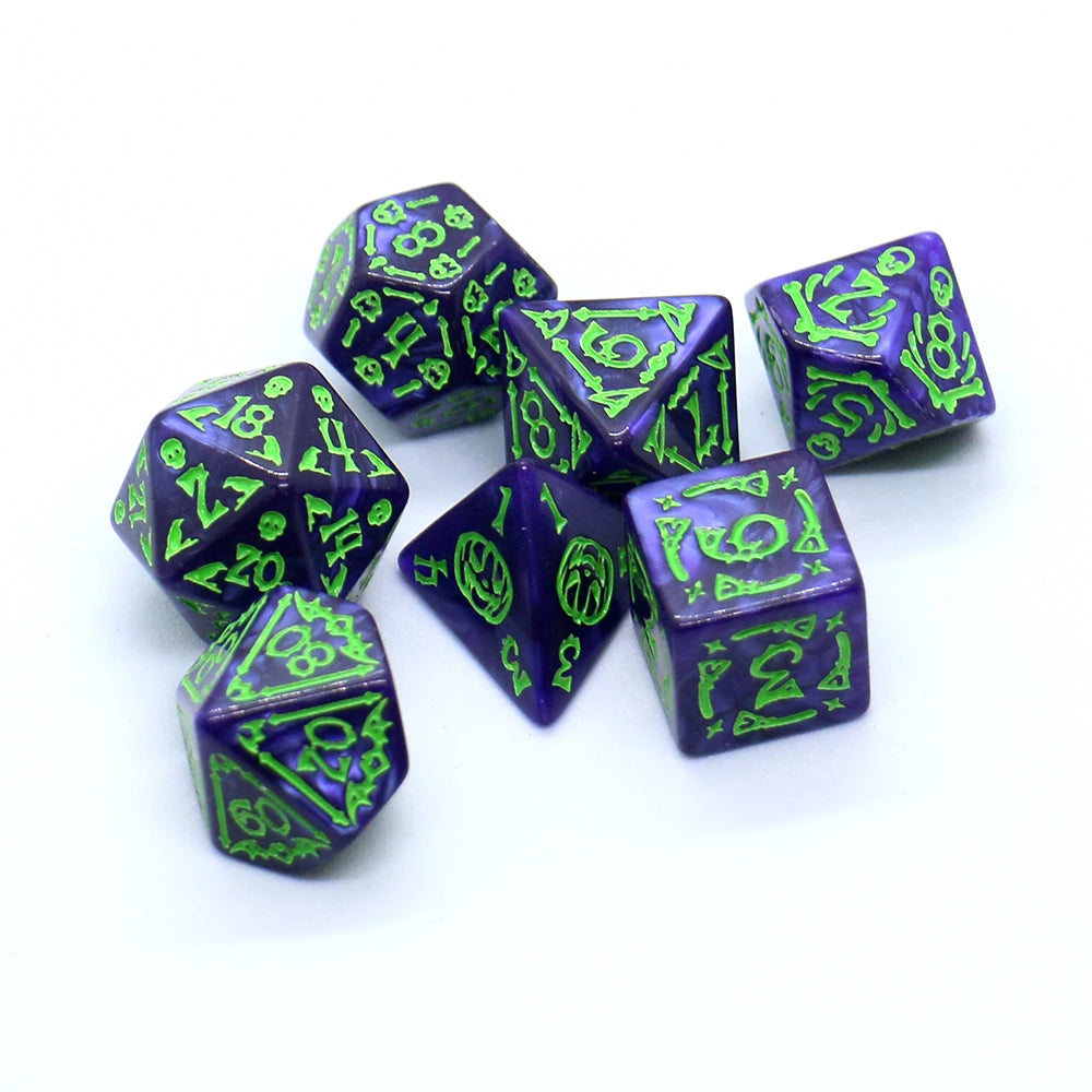 7pcs Set Relief Halloween Pattern Board Game Dice Set, DND Game Dice