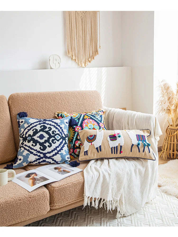 Nordic Ethnic Style Cushion Cover Cotton Moroccan Handmade Embroidery Cotton Tassel Throw Pillow Cover Living Room Home Decor