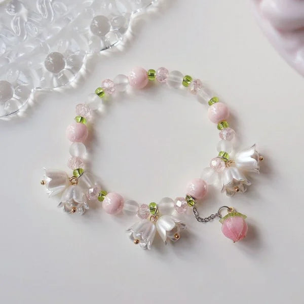 Cute Green Crystal Bead Bracelet for Women Trendy Lily Valley Flower Charm Elastic Adjustable Bracelet Wedding Birthday Jewelry