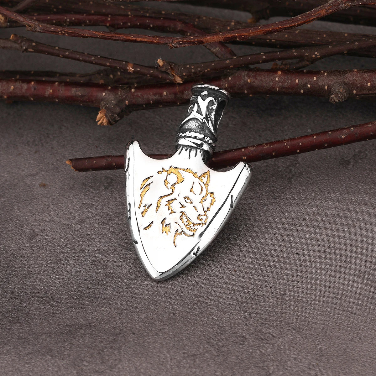 Vintage Viking Weapon Spear Pendant Necklace Stainless Steel Nordic Wolf Totem Amulet Jewelry Halloween Party Gift for Men Women