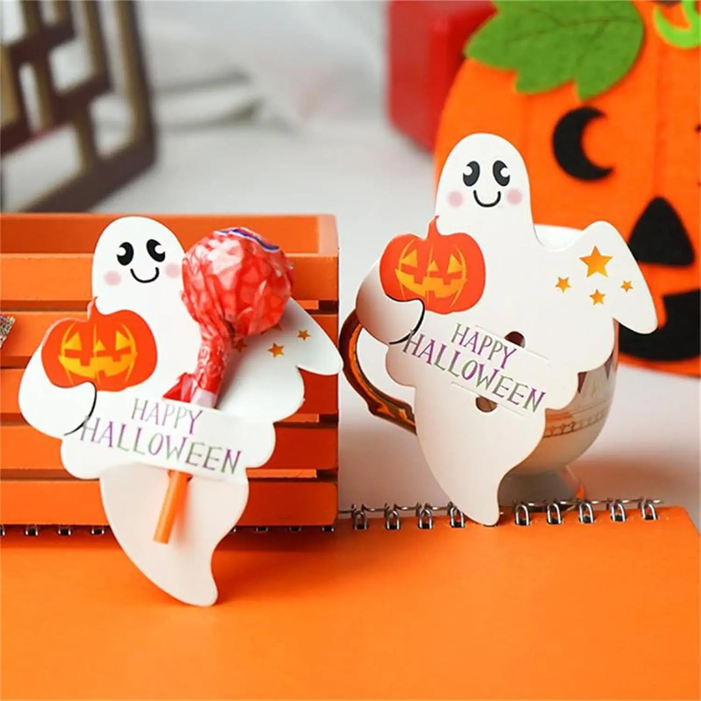 50/100PCS Halloween Paper Lollipop Cards Cute Pumpkin Ghost Candy Packaging Cards for Trick or Treat Halloween Decoration