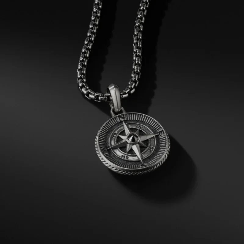 Fashion Simple Compass Necklaces For Men Retro Hip Hop Copper Disc Couple Pendant Sweater Chain Punk Jewelry Accessories Gift