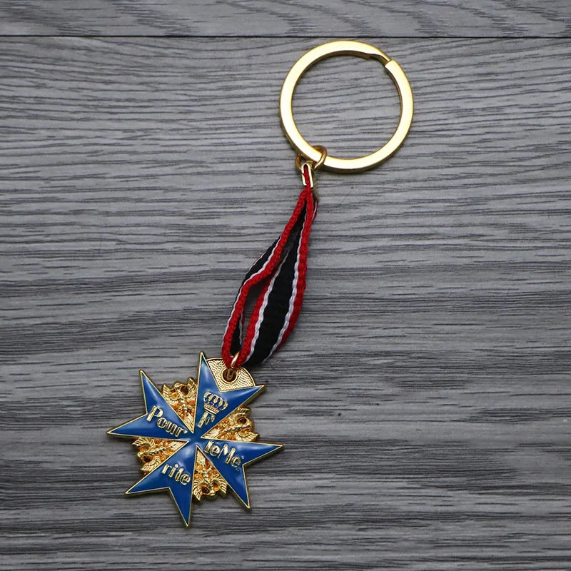 Spot Prussian MINI Blue Brave Merit Medal Keychain Film and Television Props